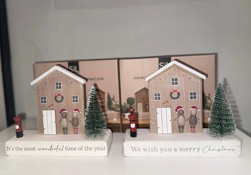 Christmas Pebble House on Stand